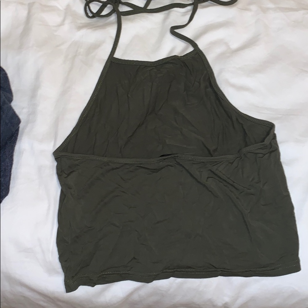 Halter top - Picture 3 of 4